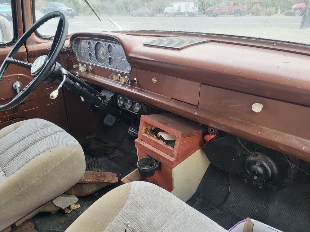 Ford-Panel-Truck-1959-6