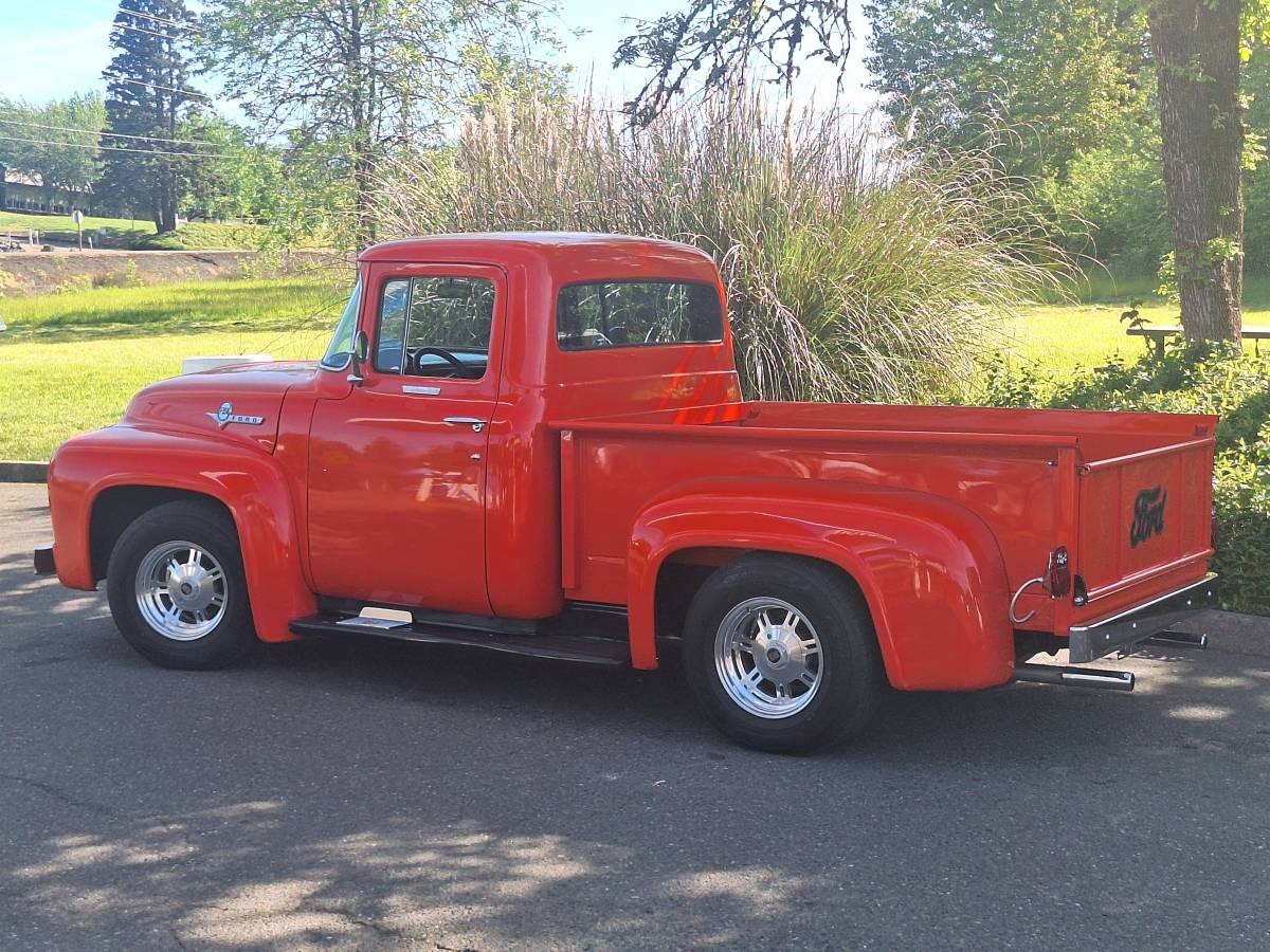 Ford-Pickup-1956-orange-16