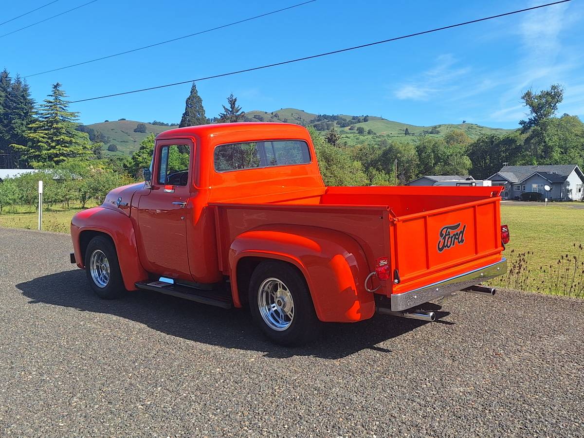 Ford-Pickup-1956-orange-19