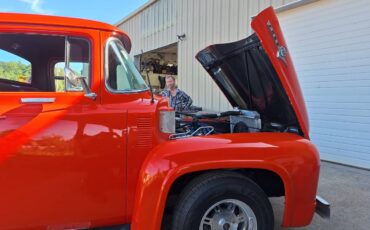 Ford-Pickup-1956-orange-8