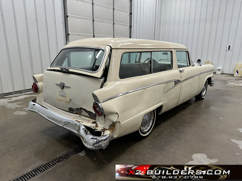 Ford-Ranch-Wagon-1956-3