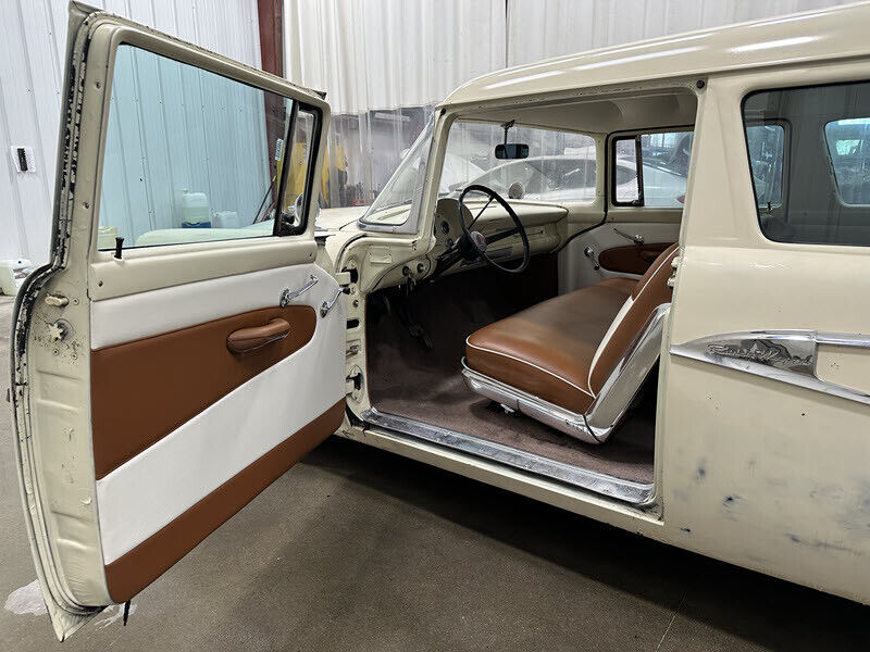 Ford-Ranch-Wagon-1956-6