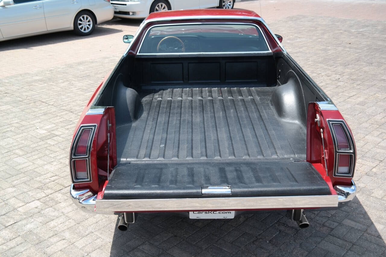 Ford-Ranchero-1976-Coupe-25