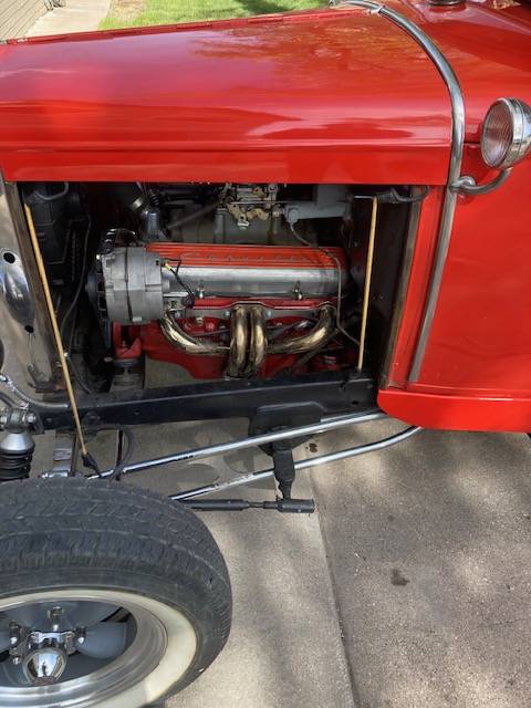 Ford-Roadster-1930-red-2
