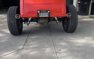 Ford-Roadster-1930-red-6