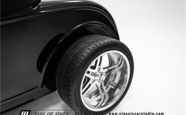 Ford-Roadster-1932-2dr-Car-21