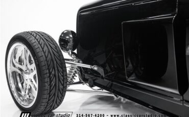 Ford-Roadster-1932-2dr-Car-31