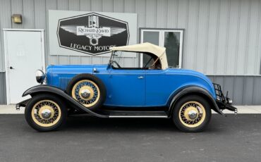 Ford-Roadster-1932-6