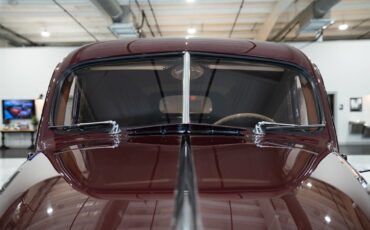 Ford-Sedan-Delivery-1941-Deluxe-21