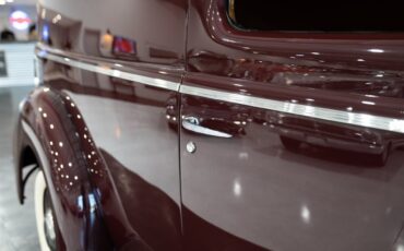 Ford-Sedan-Delivery-1941-Deluxe-26