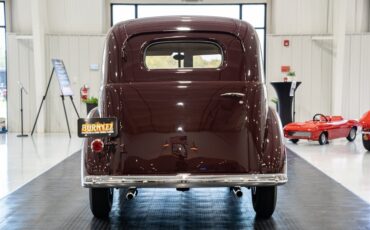 Ford-Sedan-Delivery-1941-Deluxe-6