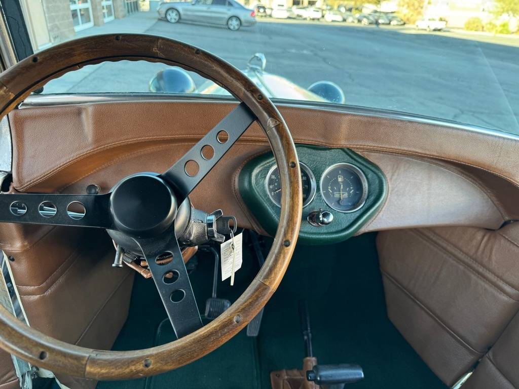 Ford-Shay-model-a-1980-custom-18
