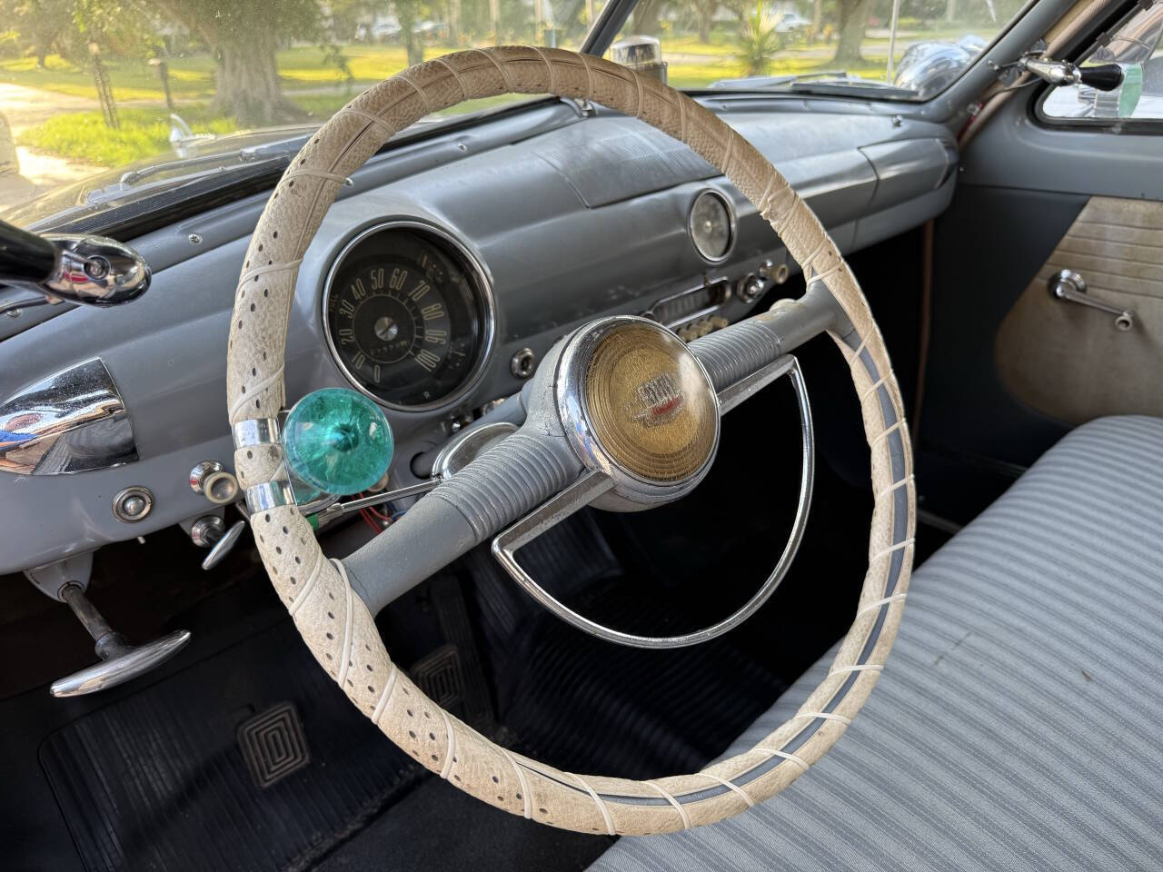 Ford-Shoebox-2Dr-1950-Coupe-11
