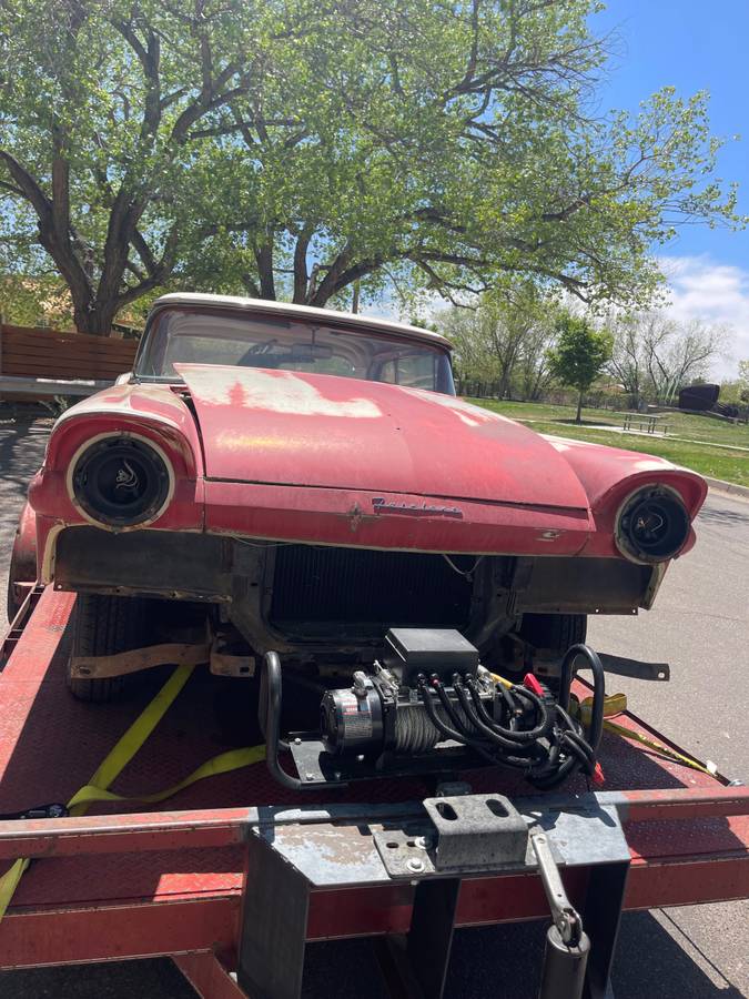 Ford-Skyliner-retractable-1957-3