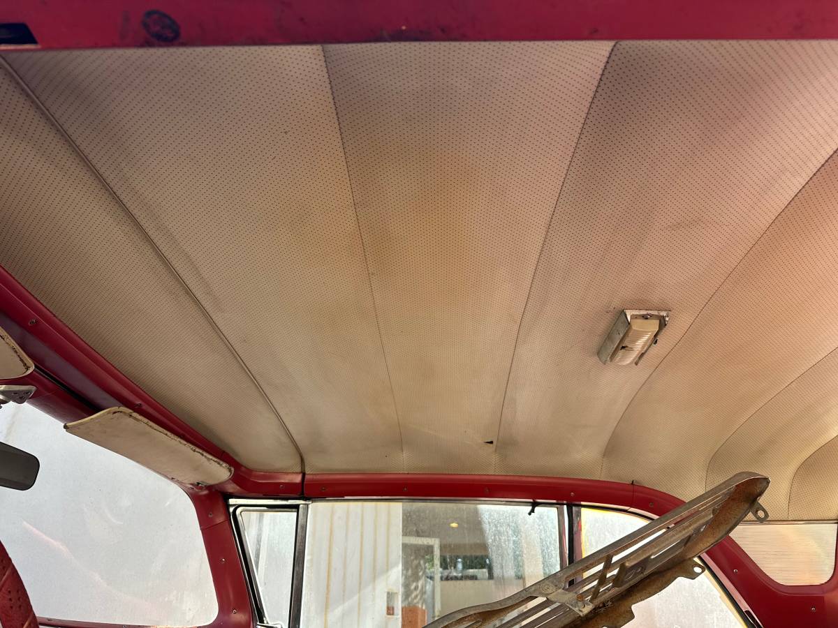 Ford-Skyliner-retractable-1957-9