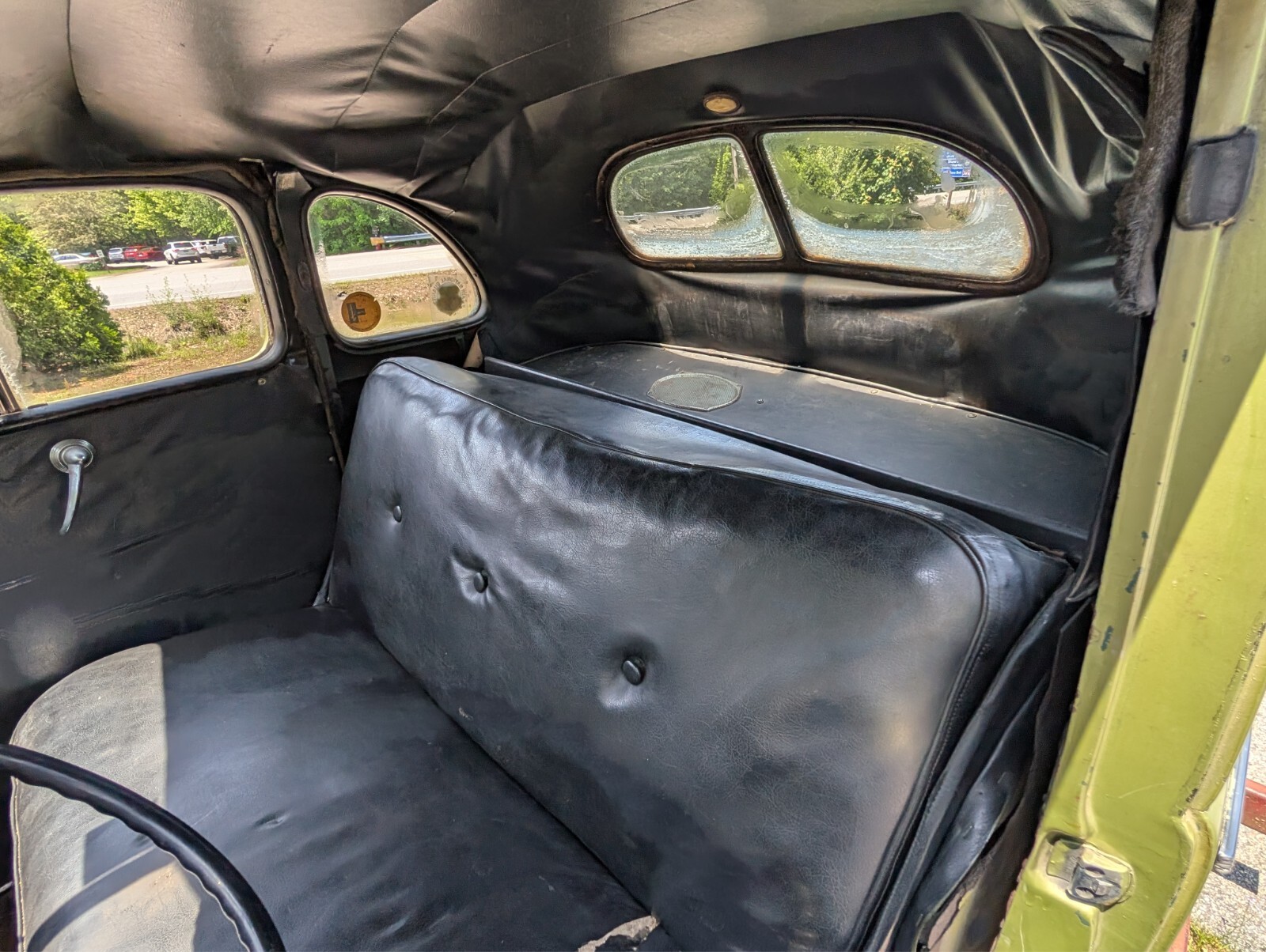 Ford-Standard-1940-Coupe-19