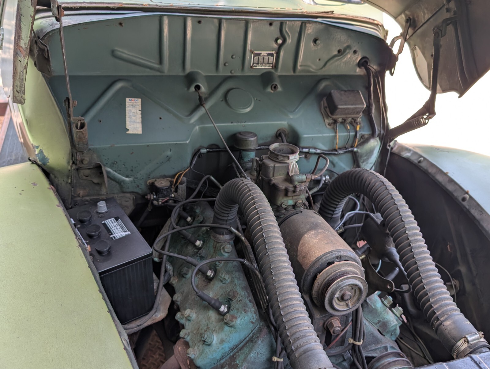 Ford-Standard-1940-Coupe-7