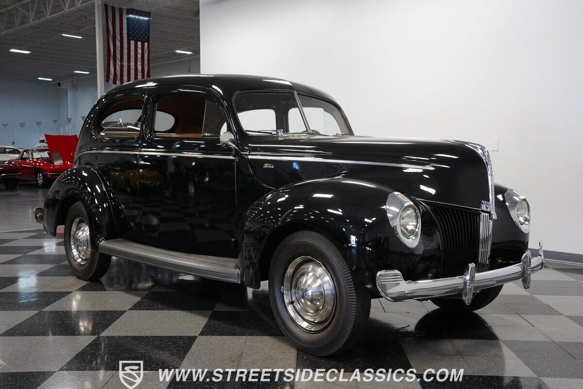 Ford-Standard-1940-Sedan-16
