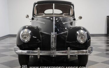 Ford-Standard-1940-Sedan-17