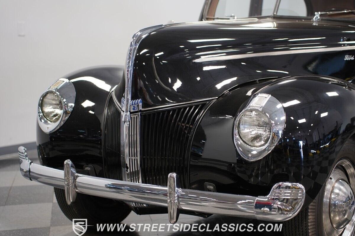 Ford-Standard-1940-Sedan-19