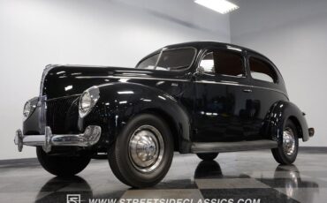 Ford-Standard-1940-Sedan-21