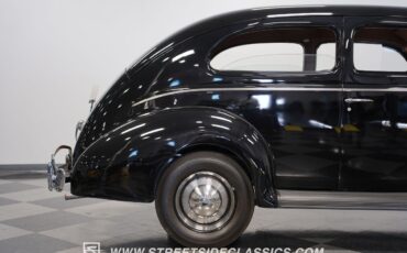 Ford-Standard-1940-Sedan-29