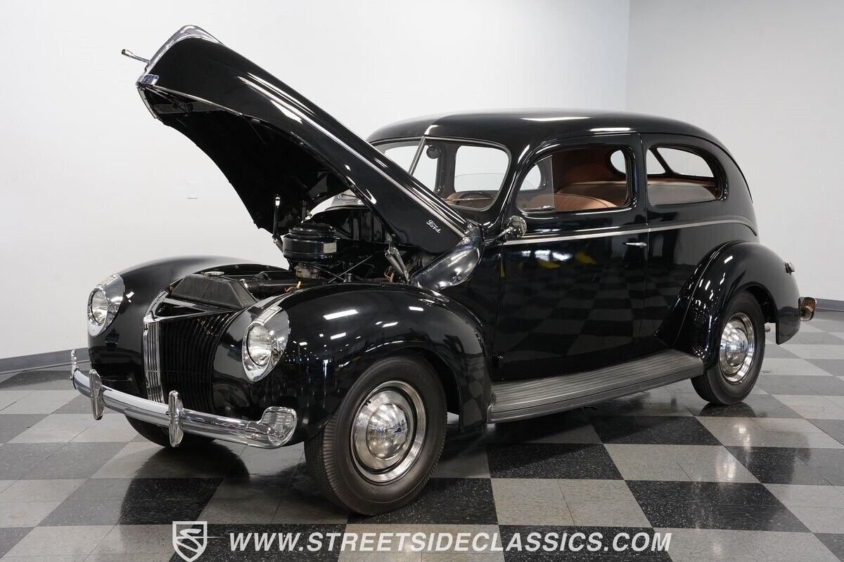 Ford-Standard-1940-Sedan-31