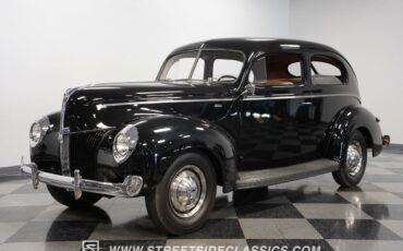 Ford-Standard-1940-Sedan-5