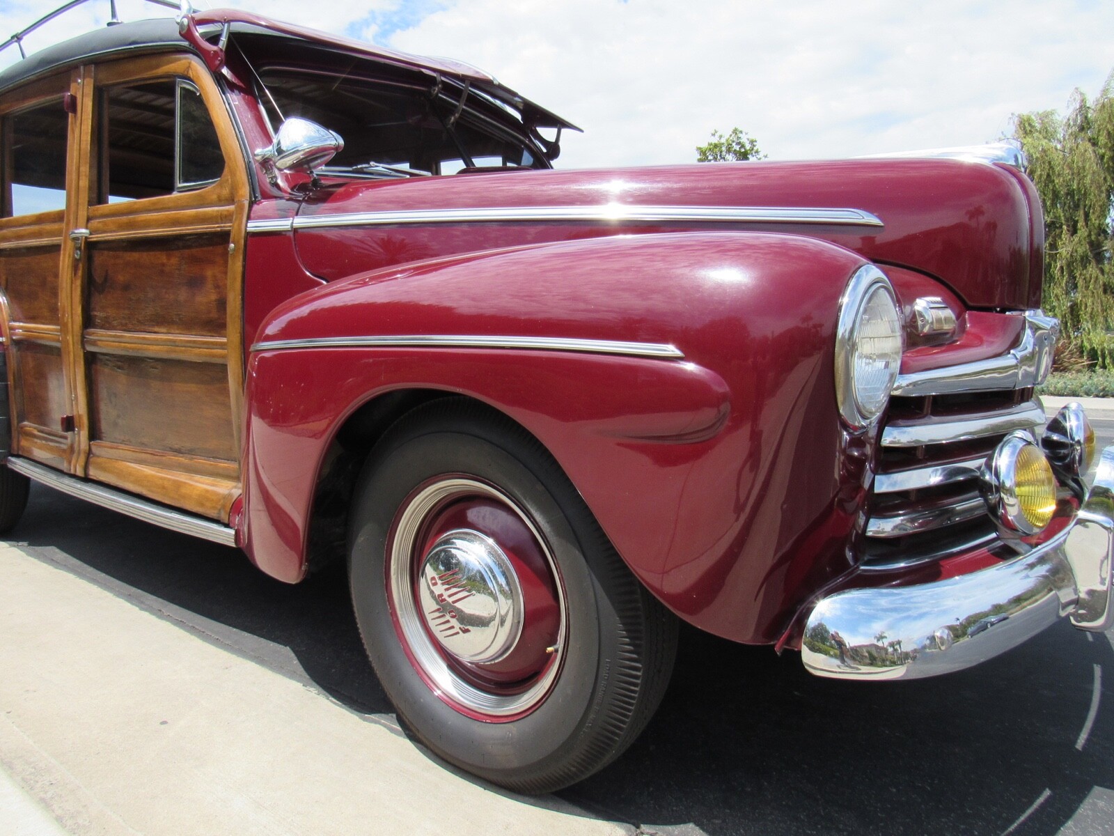 Ford-Station-Wagon-1946-Station-Wagon-1