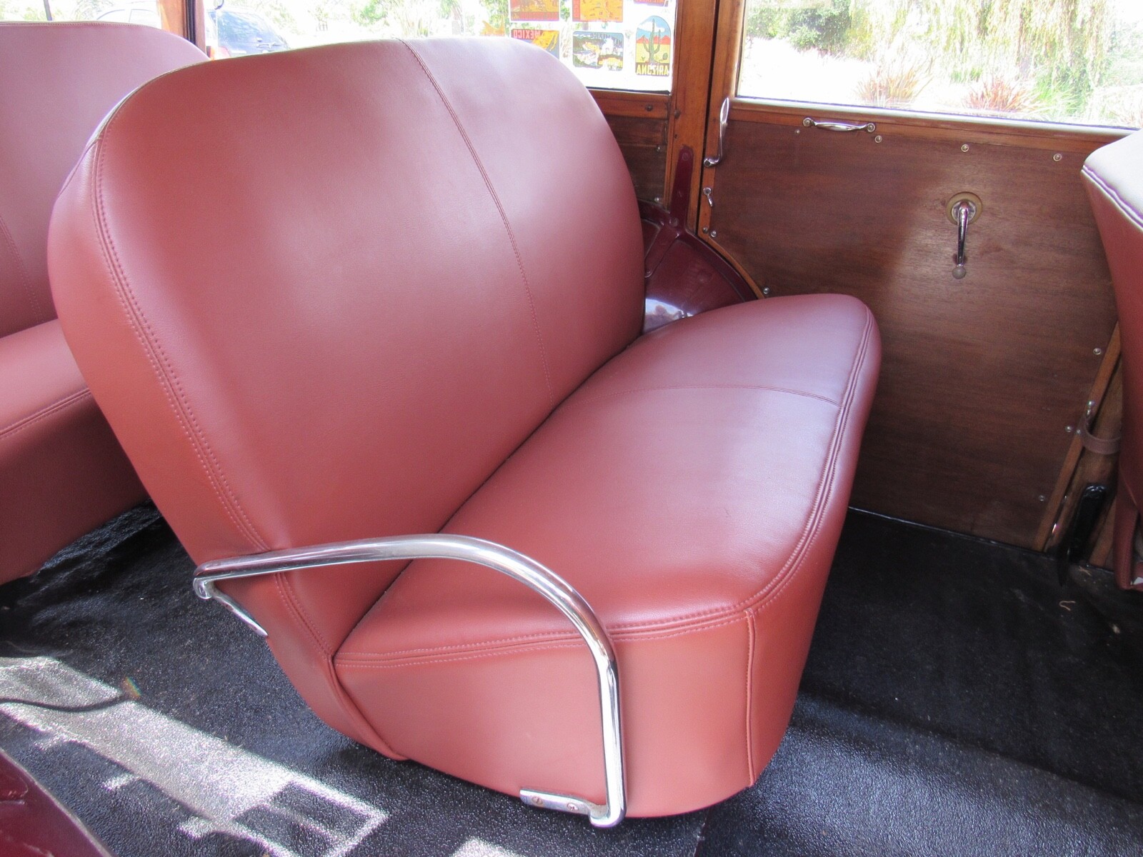 Ford-Station-Wagon-1946-Station-Wagon-6
