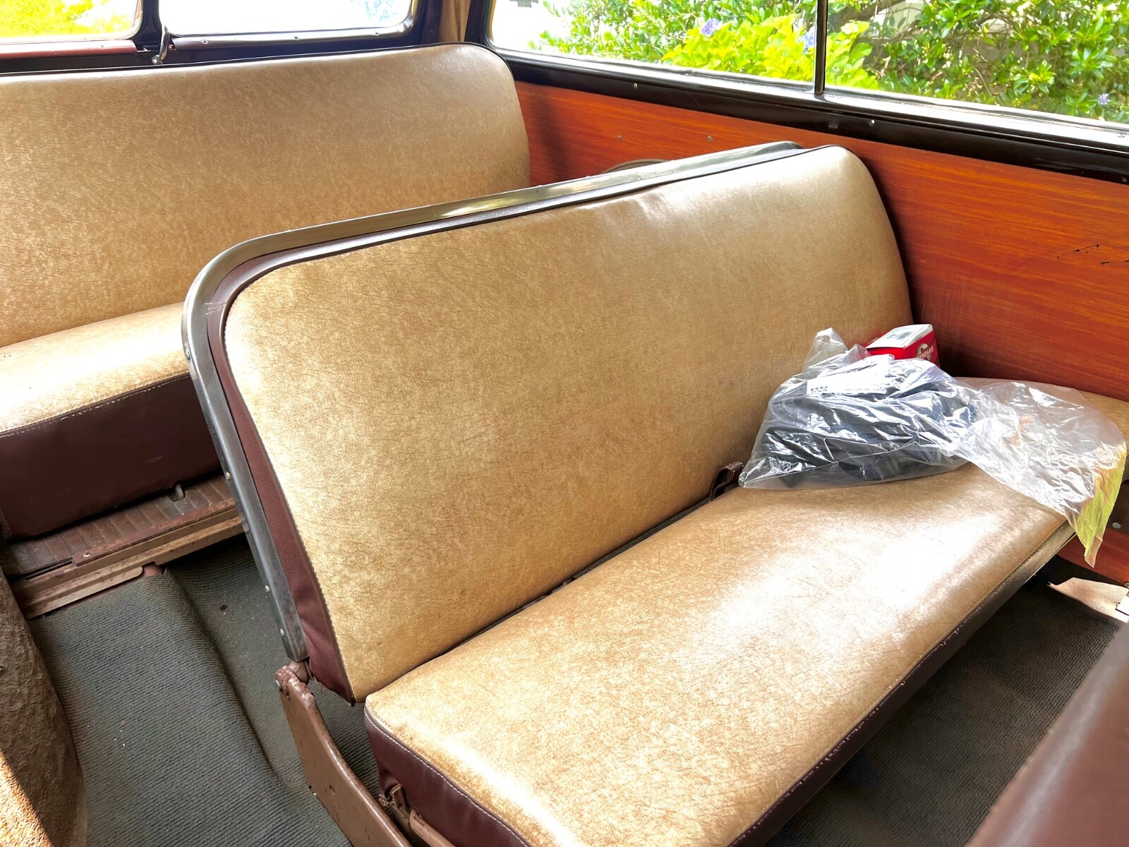 Ford-Station-Wagon-1950-Wagon-15