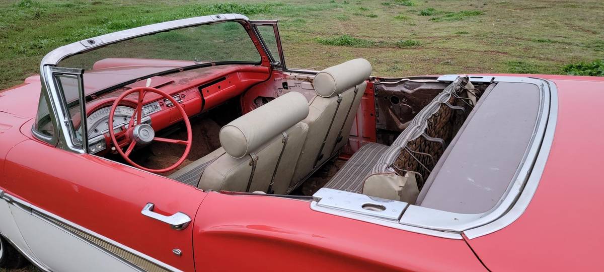 Ford-Sunliner-1958-red-11