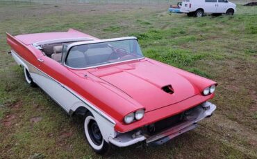 Ford-Sunliner-1958-red-6