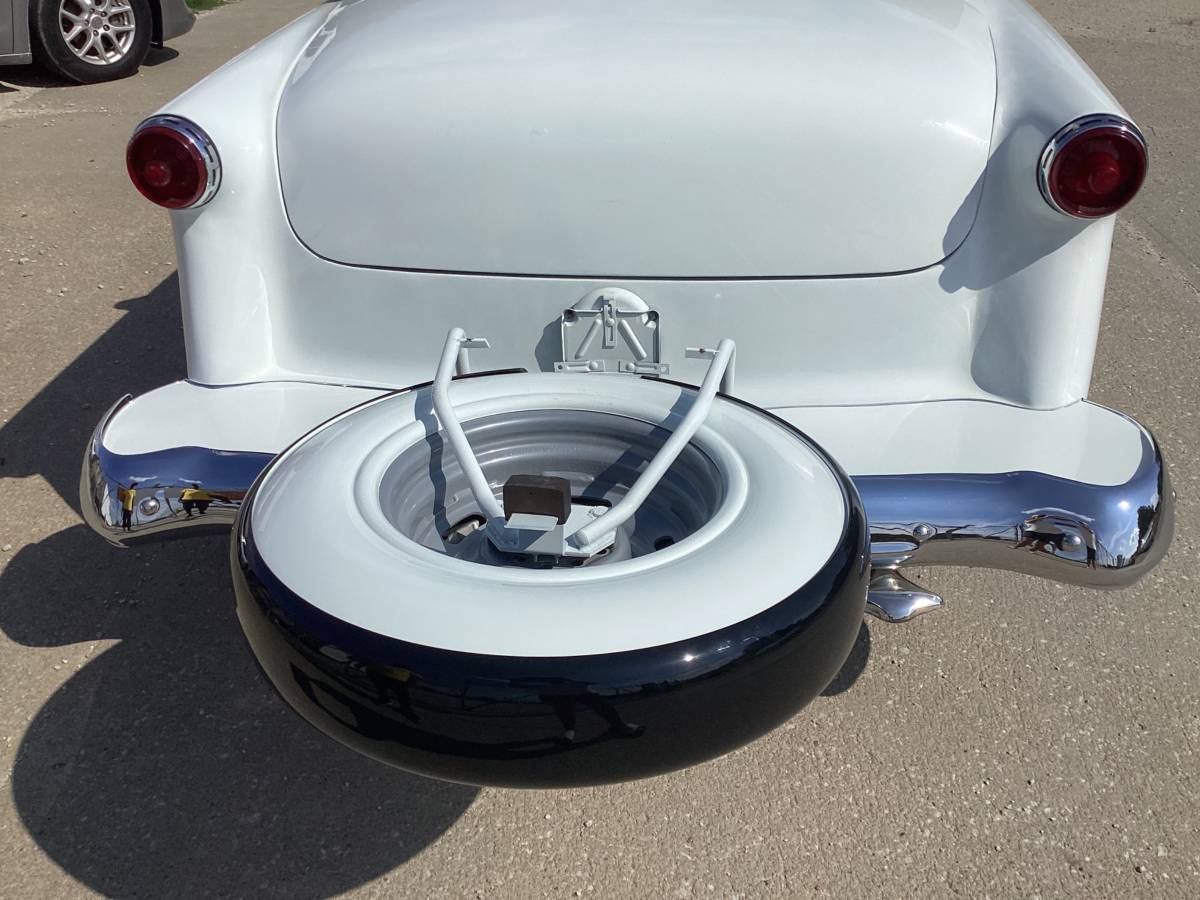 Ford-Sunliner-convertible-1953-10