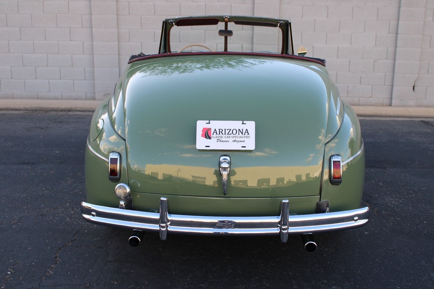 Ford-Super-DeLuxe-1941-Convertible-14