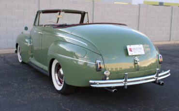 Ford-Super-DeLuxe-1941-Convertible-16