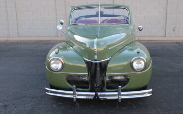 Ford-Super-DeLuxe-1941-Convertible-21