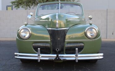 Ford-Super-DeLuxe-1941-Convertible-22
