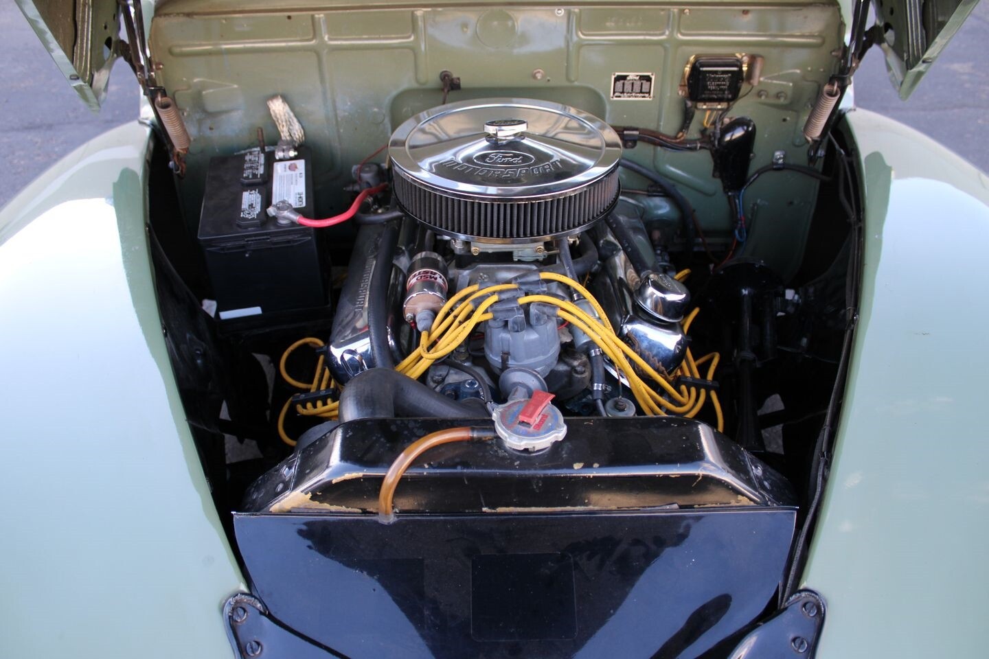 Ford-Super-DeLuxe-1941-Convertible-25