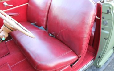 Ford-Super-DeLuxe-1941-Convertible-33