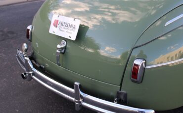 Ford-Super-DeLuxe-1941-Convertible-4