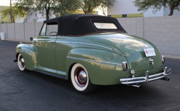 Ford-Super-DeLuxe-1941-Convertible-5