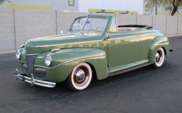Ford-Super-DeLuxe-1941-Convertible-8