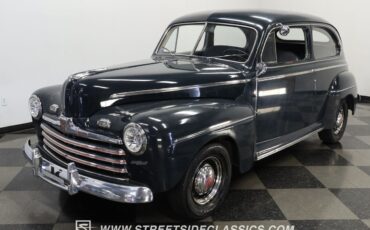 Ford-Super-Deluxe-1946-Sedan-17