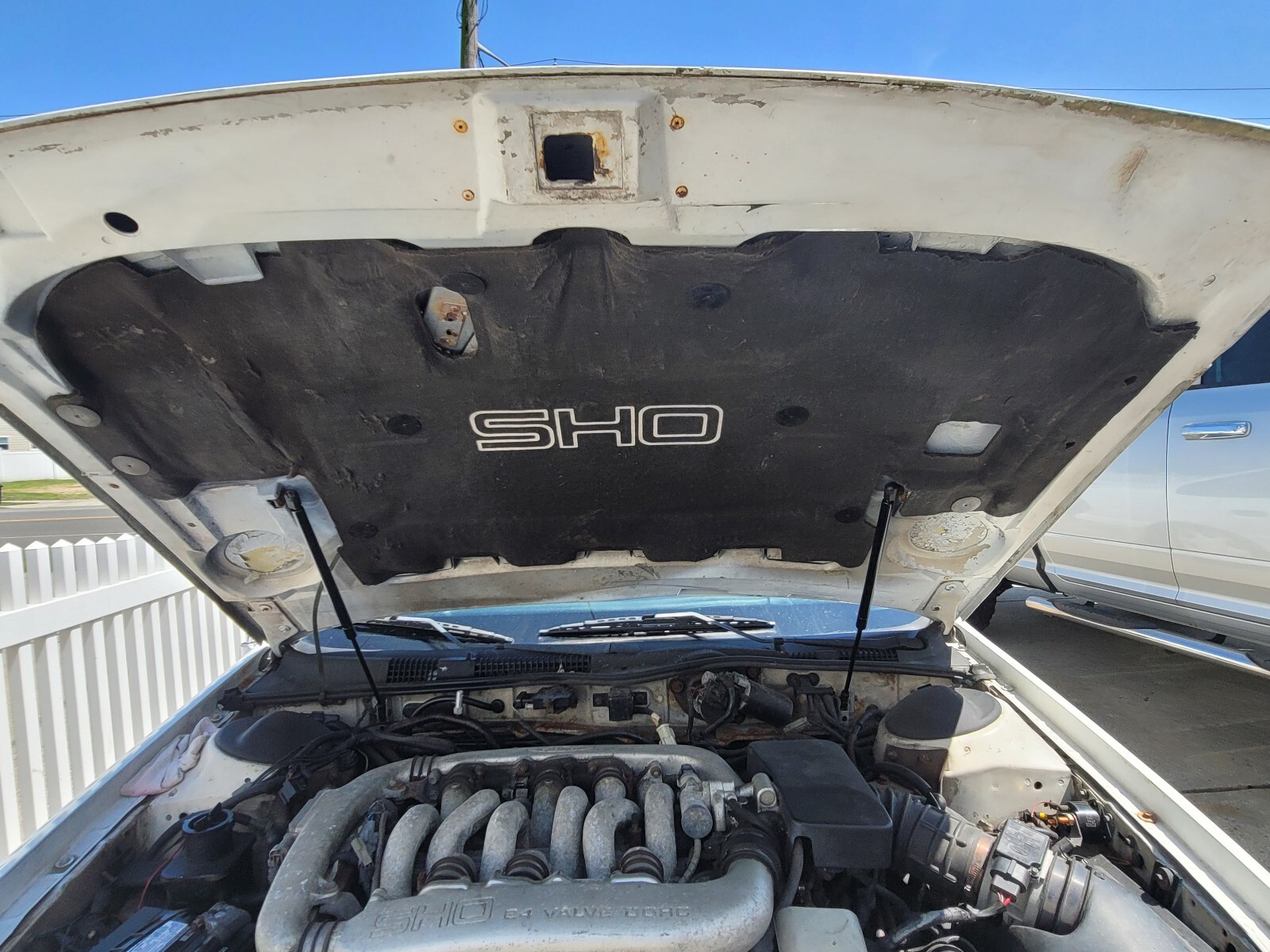 Ford-Taurus-1991-18