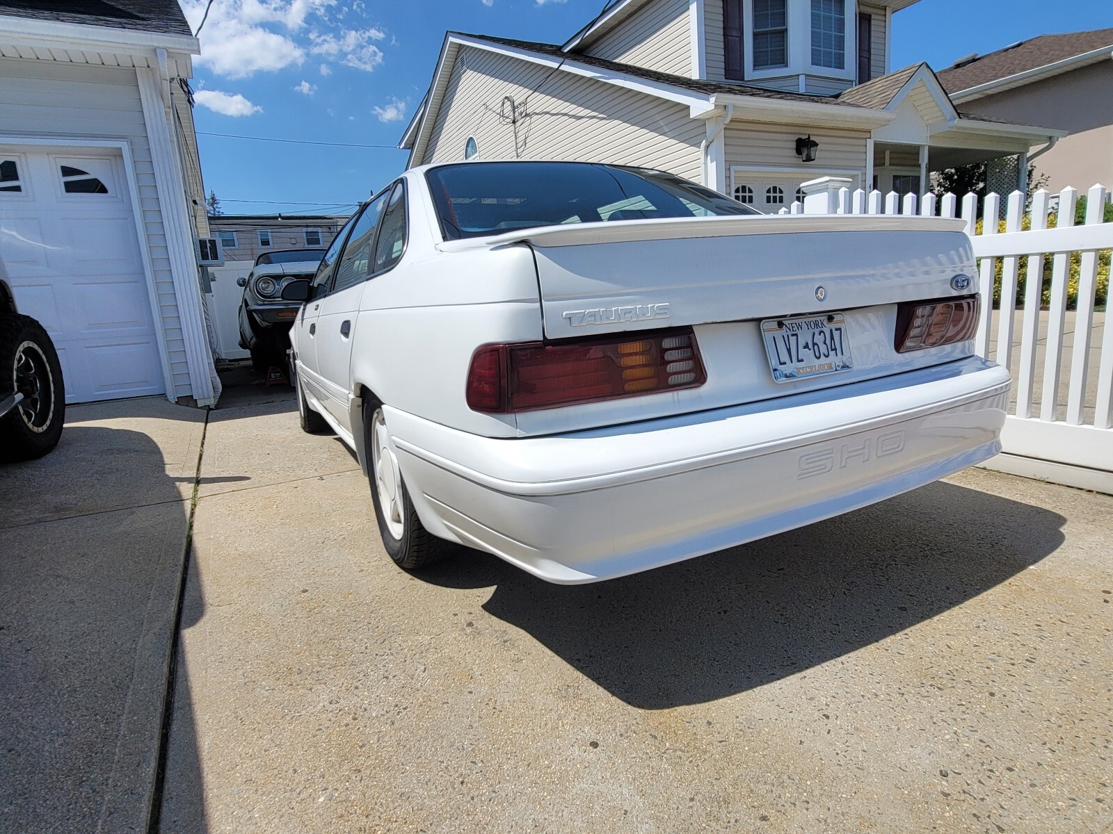Ford-Taurus-1991-3