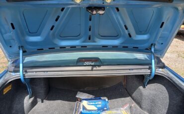 Ford-Tempo-1992-Sedan-12