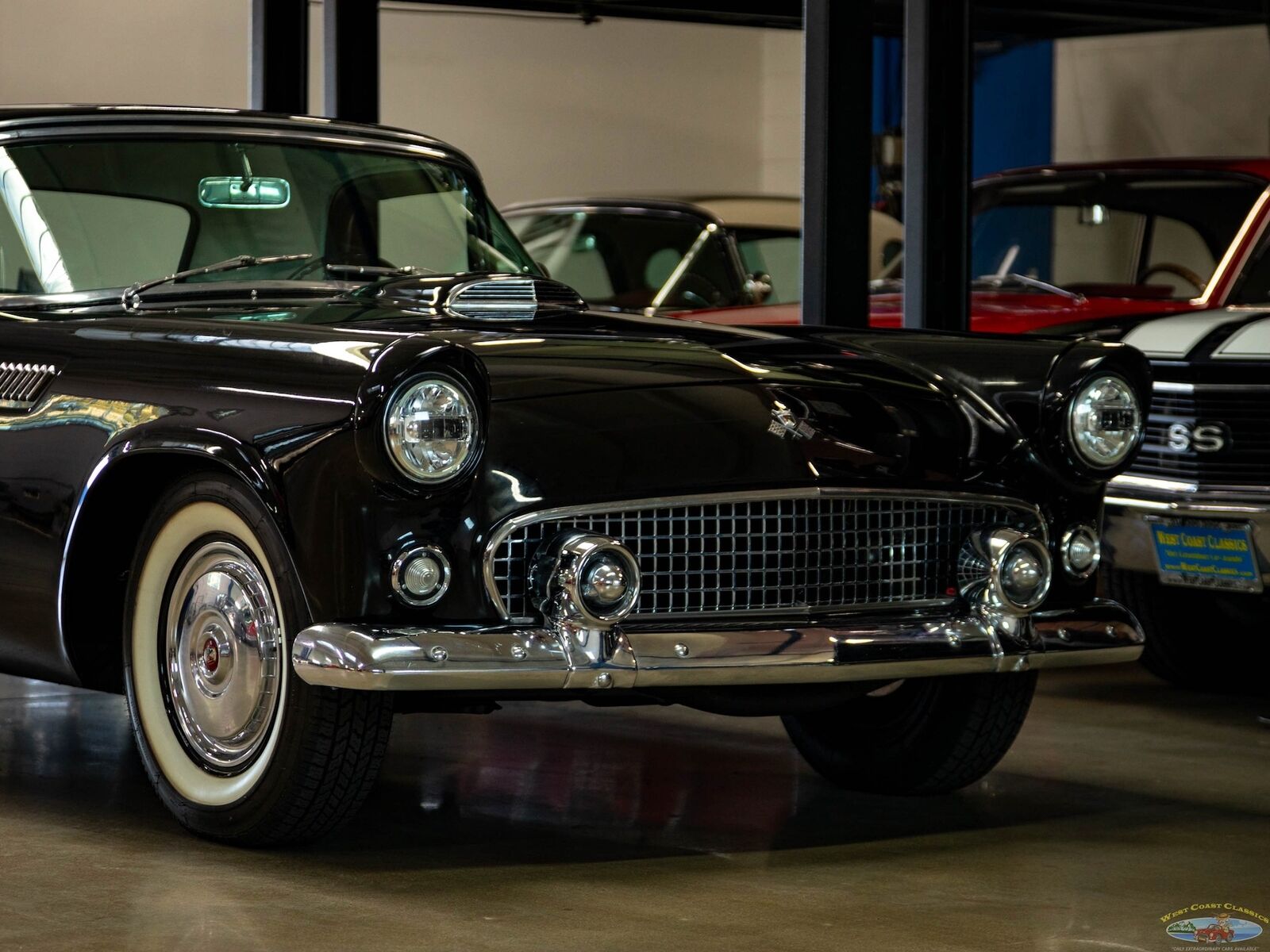 Ford-Thunderbird-1955-2-Door-Convertible-11