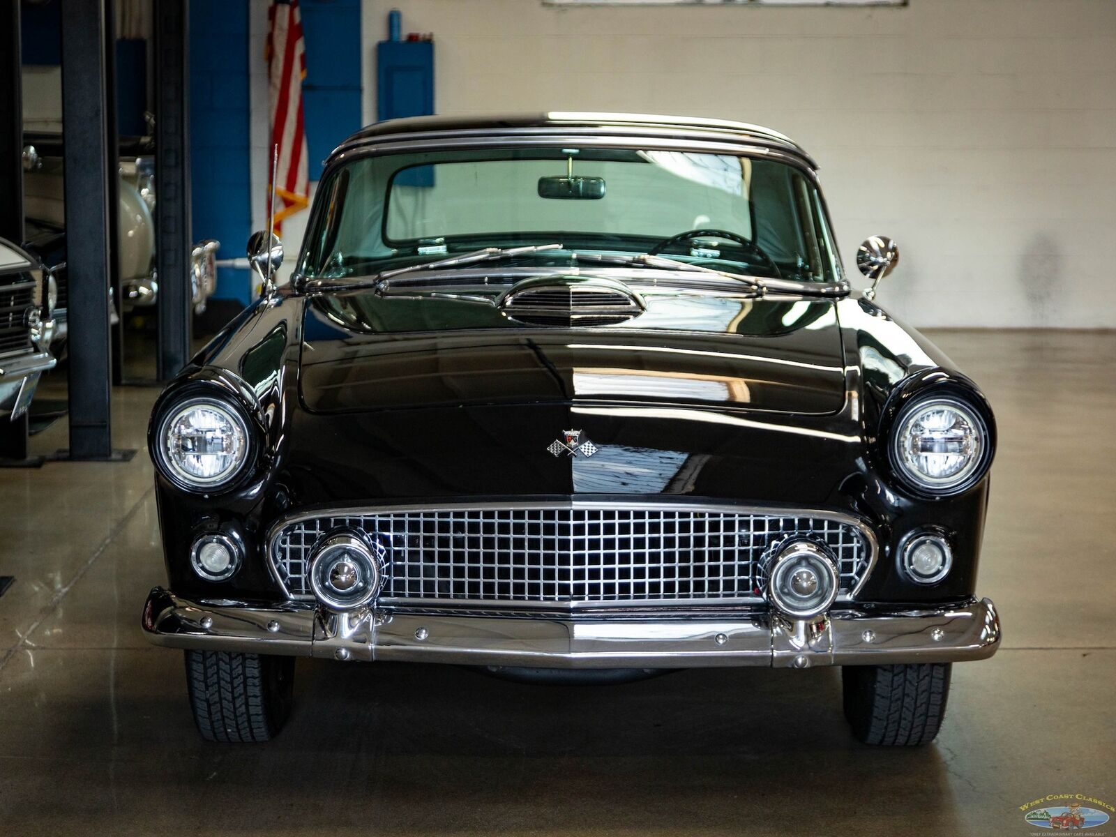Ford-Thunderbird-1955-2-Door-Convertible-12
