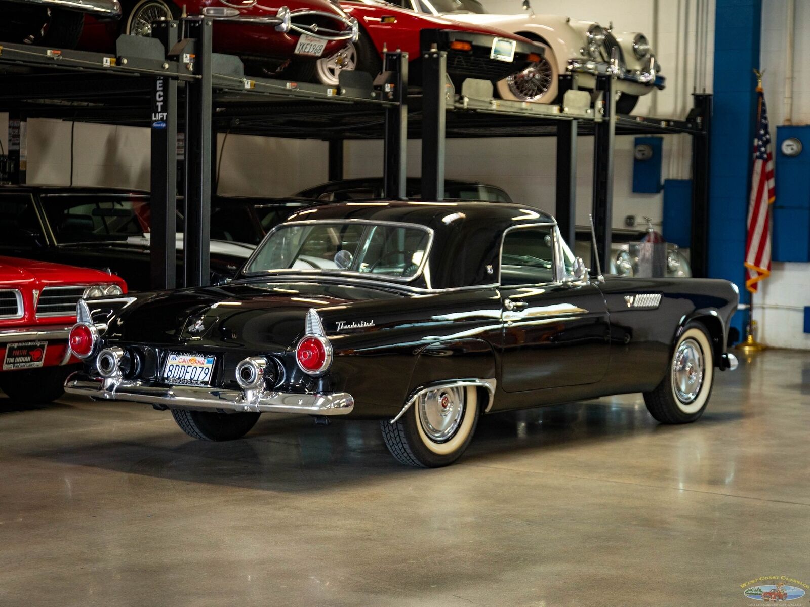 Ford-Thunderbird-1955-2-Door-Convertible-23